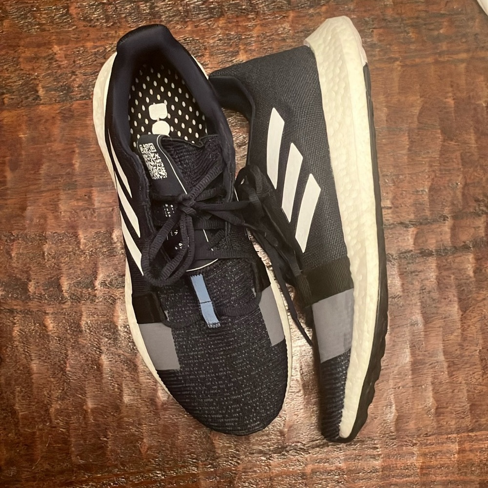 Adidas Senseboost EUC 10.5 men’s Navy